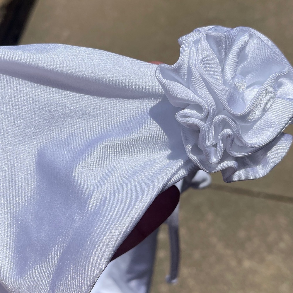 L Space Lennox Classic Bikini Bottom White  Satin Floral Rosette Tie Side XL - Picture 2 of 11